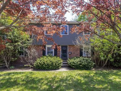 32 Smith Ave, Newton, MA, 02465