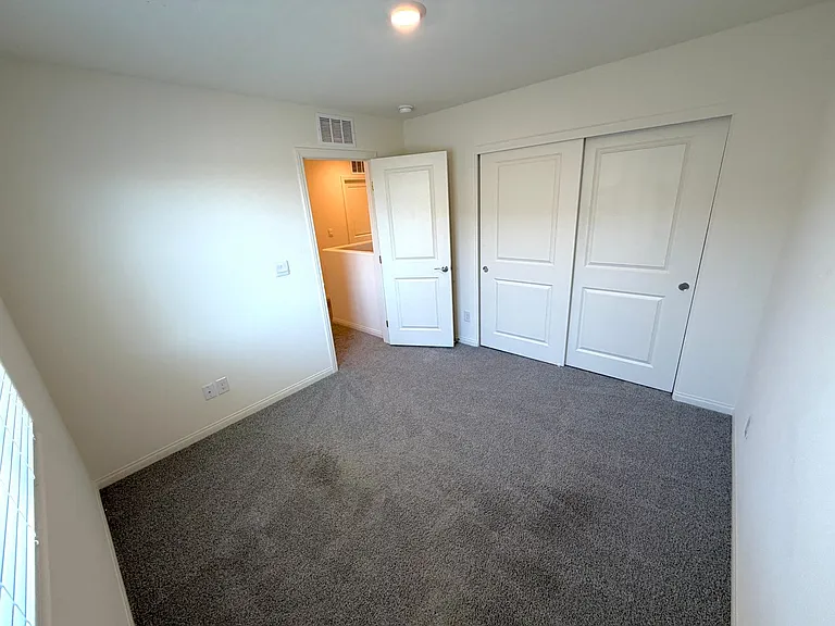 5646 Mesa Sedona St — Photo 24