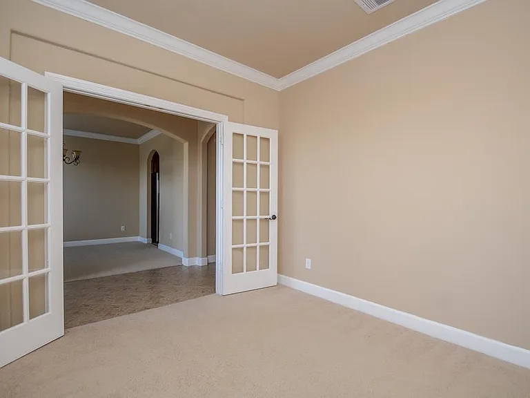 25939 Celtic Terrace Dr — Photo 3