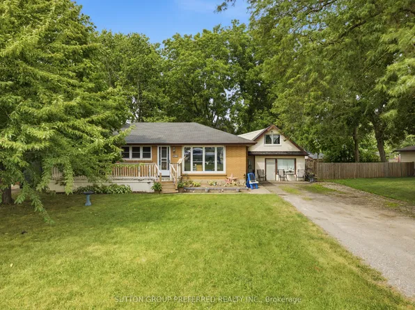 4268 Hamilton Rd, Thames Centre, ON N0L 1G3
