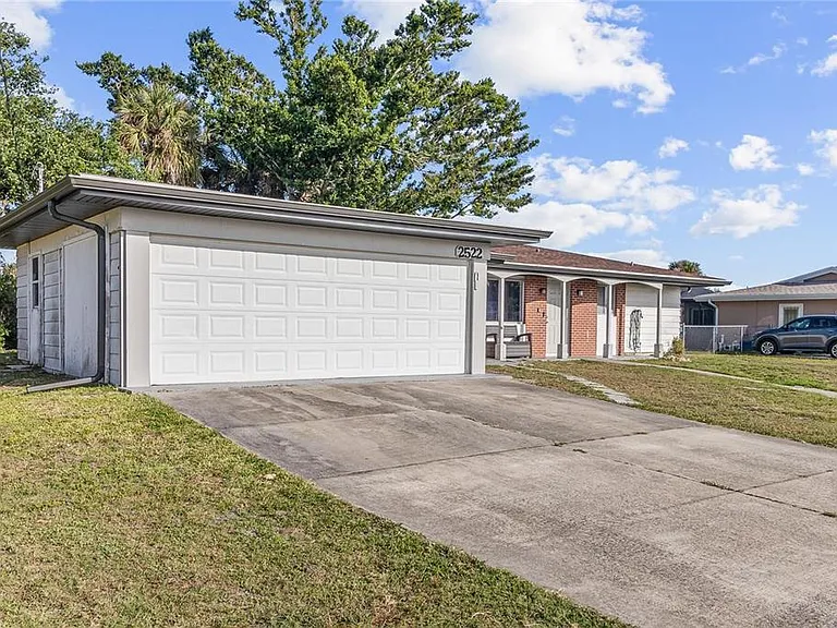 2522 Conway Blvd — Photo 2