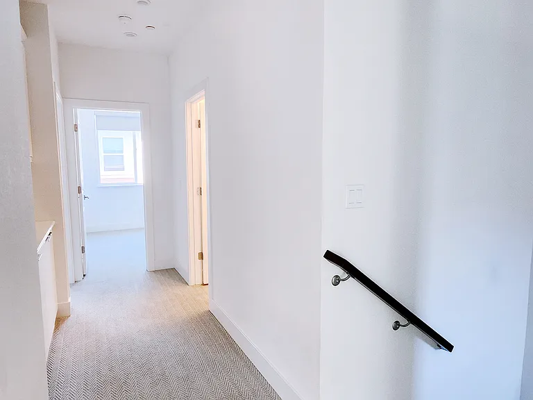 3032 Lamory Pl — Photo 17