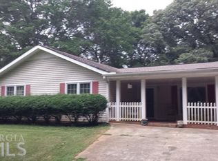 158 Timberland Trl, Newnan, GA 30263