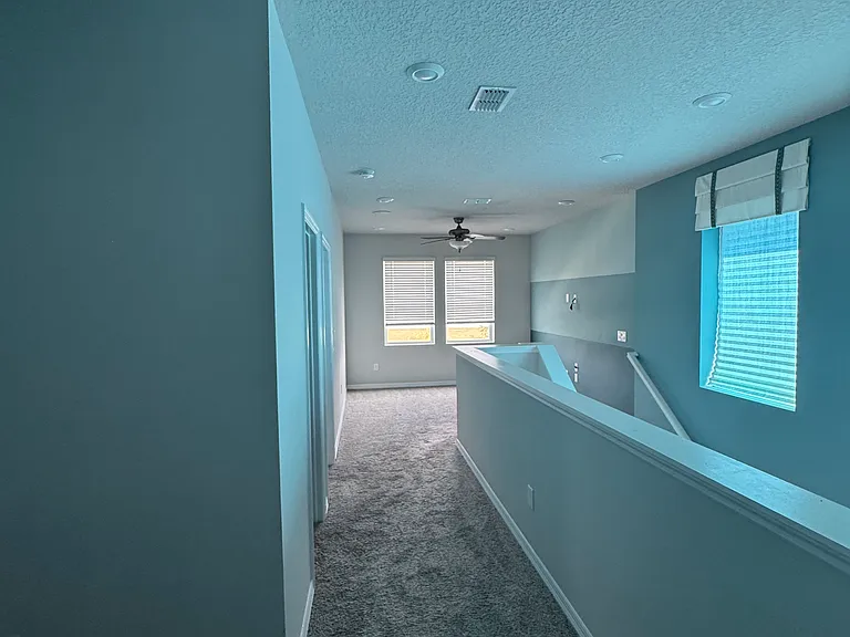 Upstairs Loft/Hallway