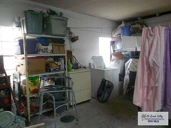 4th image of 555 E Jefferson St