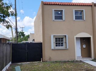 5460 NW 170th Ter, Miami Gardens, FL 33055