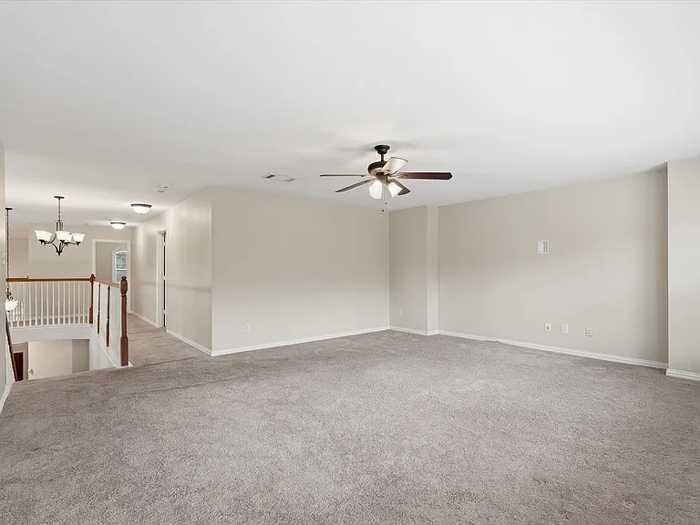 6716 Prairie Flower Trl — Photo 24