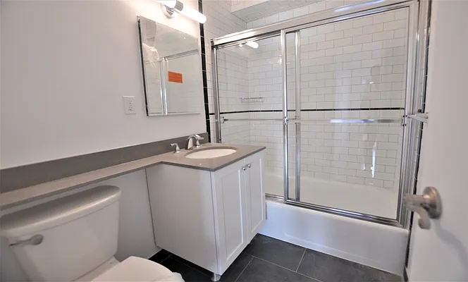 Rented by Manhattan Realty Group | media 7