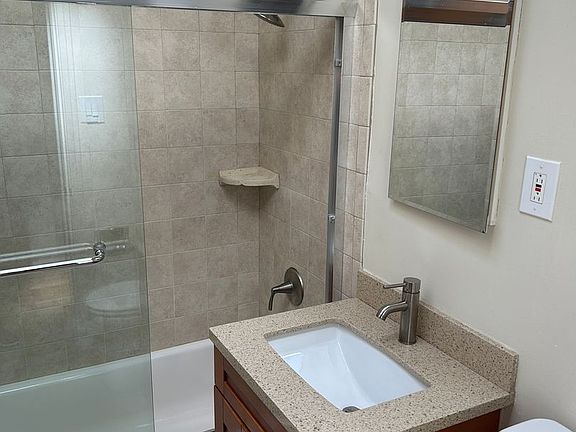 5th image of 2390 43rd Ave APT 6