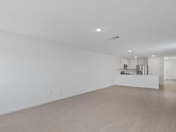 2nd image of 255 Zyra Ave