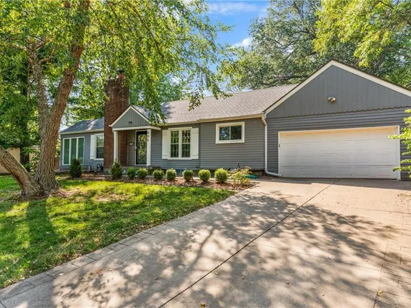 609 E 96th St, Kansas City, MO 64131