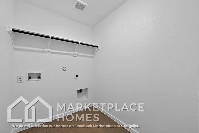 412 Sambal Dr — Photo 24
