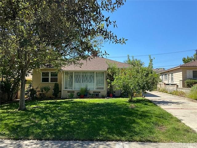 1st image of 1635 N Santa Anita Ave