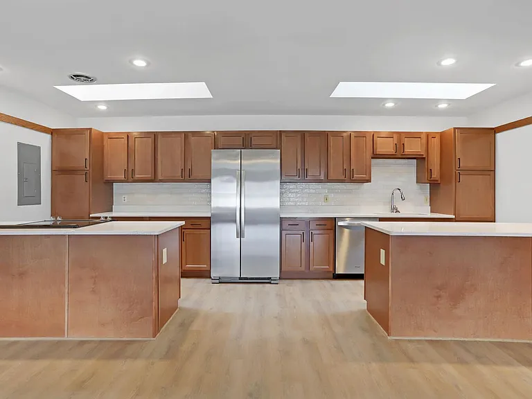 206 W William St #A — Photo 6