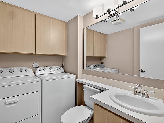 5th image of 6501 Dryden Court