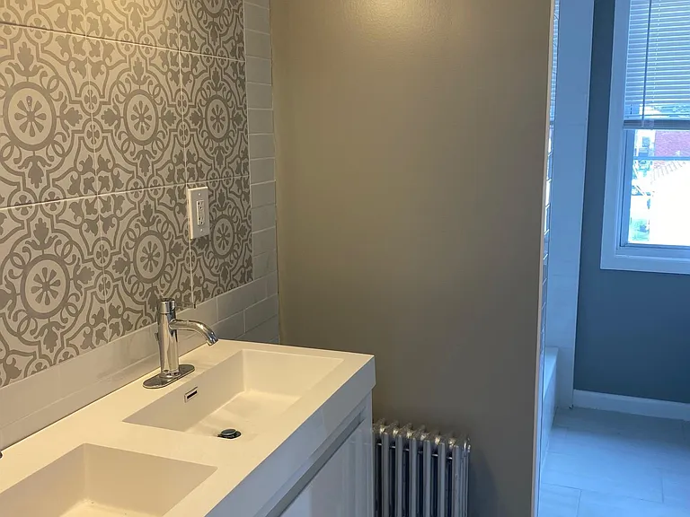 44 Arlington Ave — Photo 12
