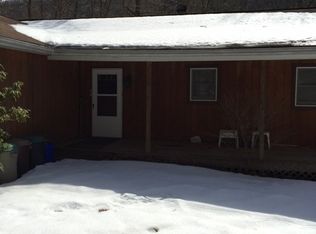 8 1st Ln, Jim Thorpe, PA 18229