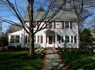 9 Princeton Ave, Library, NJ 08540