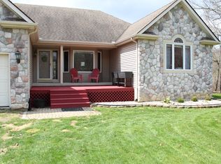 5431 Seymour Lake Rd, Oxford, MI 48371