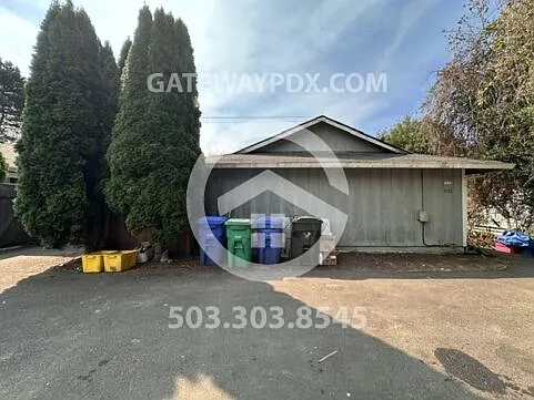 3126 SE Gladstone St — Photo 3
