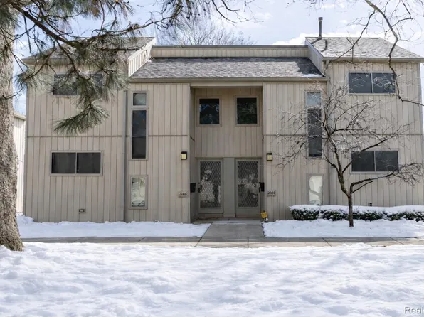 2026 Hyde Park Rd, Detroit, MI 48207