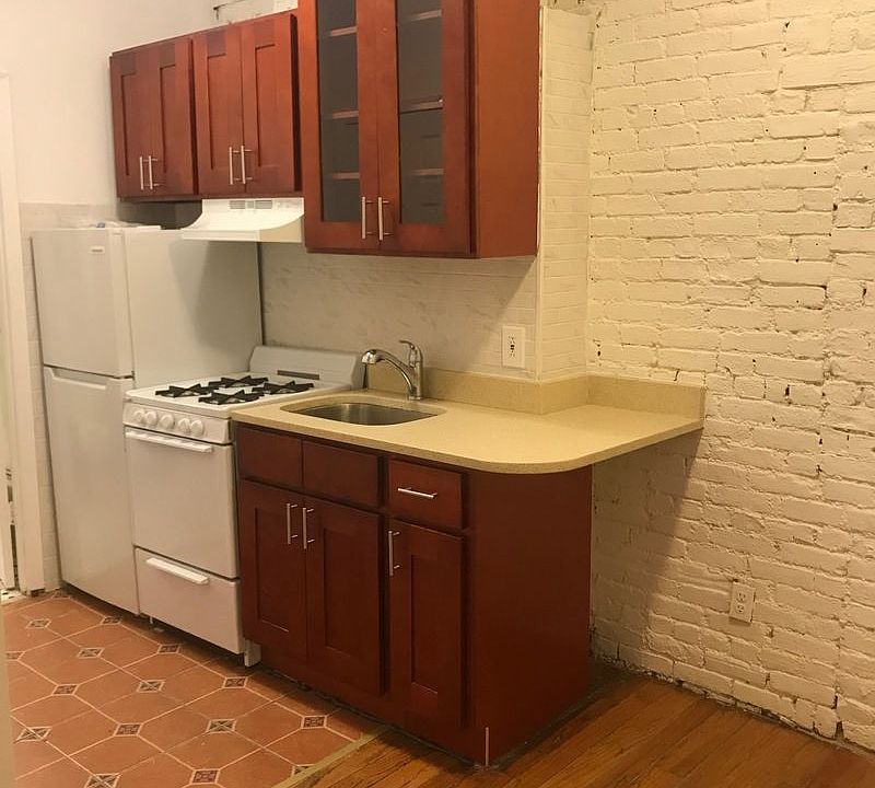 1st image of 313 E 60th St APT 2A