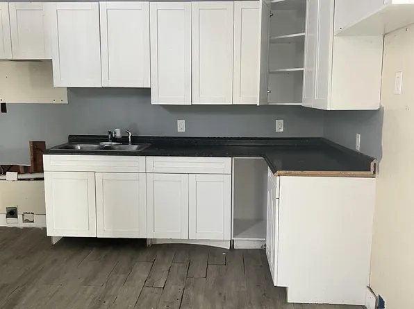 9771 Navarre Pkwy, Navarre, FL 32566