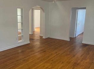 204 1/2 3rd Ave SW APT A-3, South Charleston, WV 25303