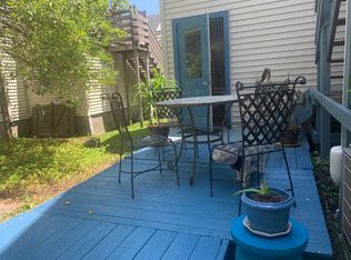 25 Oak St #G, Rockland, ME 04841