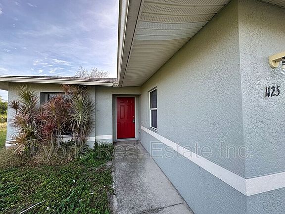 2nd image of 1125 Gilbert Ave S