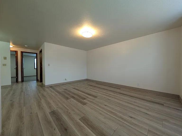 1217 R St #1 — Photo 2