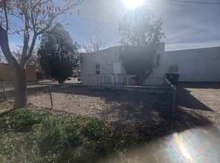 502 Headingly Ave NW, Albuquerque, NM 87107