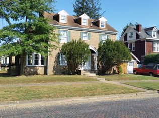 601 11th Ave, Huntington, WV 25701