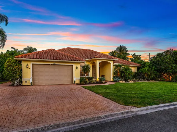 9696 Plumeria Way, Boynton Beach, FL 33436