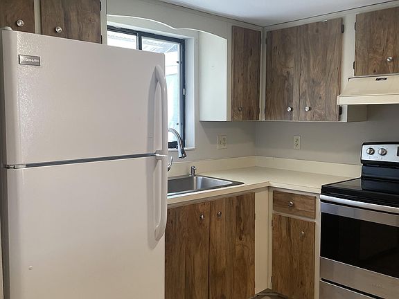 4th image of 177 Oak Ln