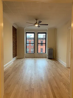 Rented by Compass | media 25