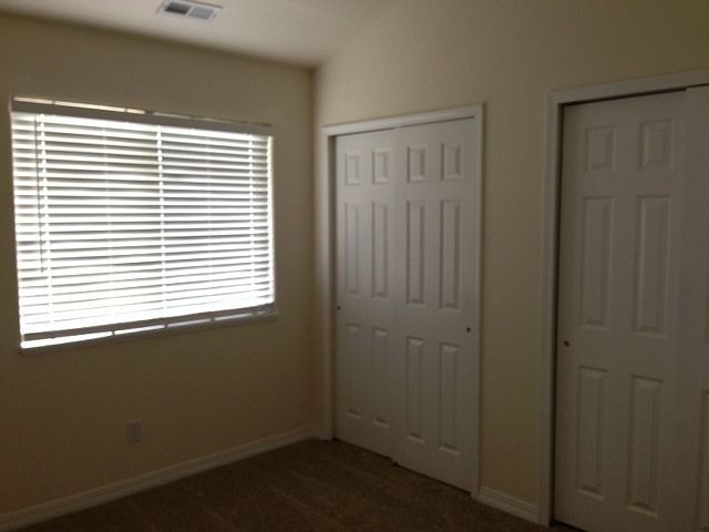 1st image of 3245 Chestnut Glen Ln