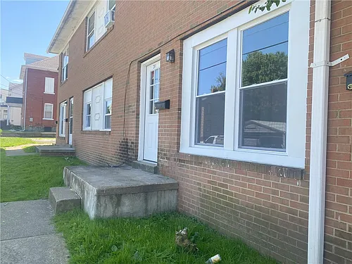 201 Irving Ave Photo 1