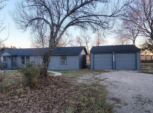 3830 Fm 2194, Farmersville, TX 75442