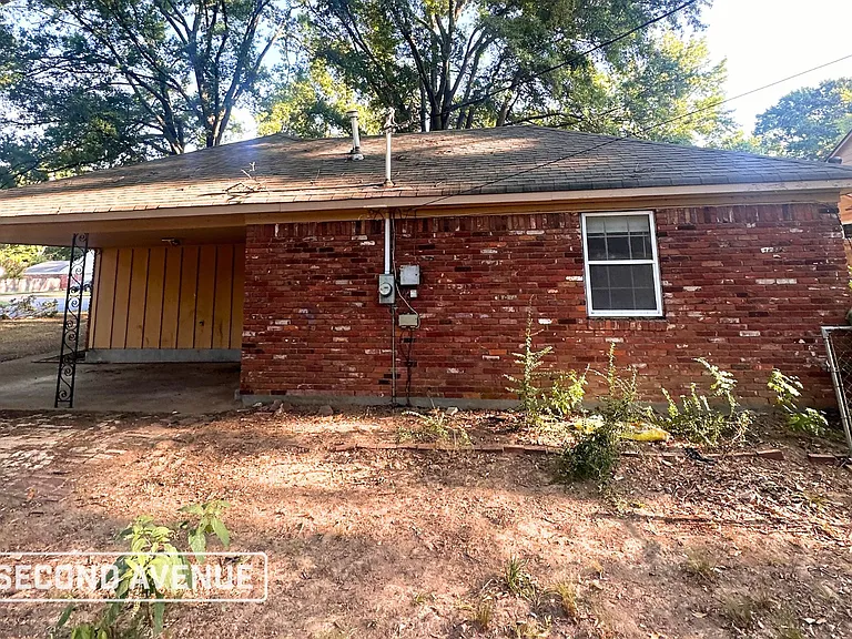 3088 Lynchburg St — Photo 12
