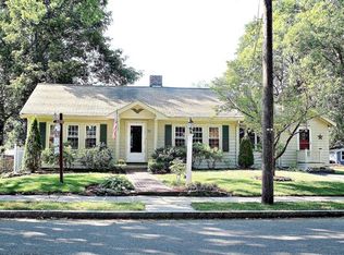 13 Lawrence Rd, Reading, MA 01867