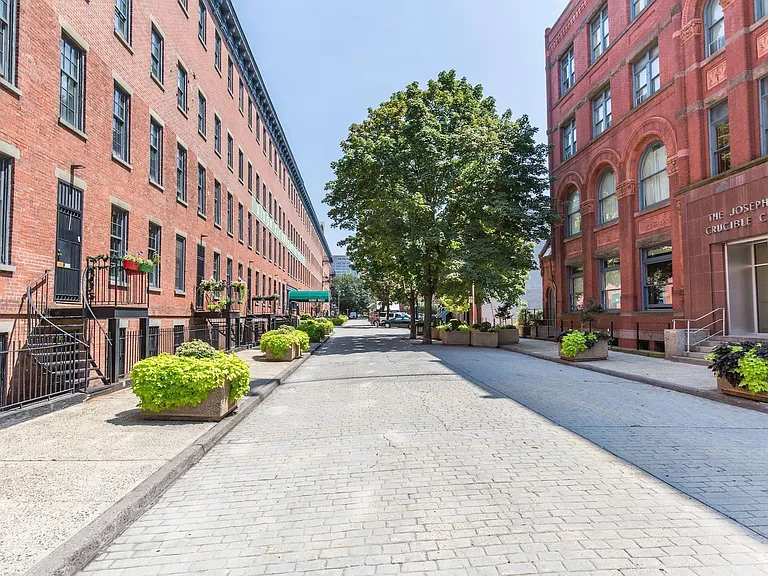357 Varick St #123B — Photo 21