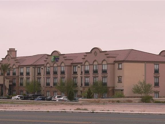 3rd image of 115 W Campbell Ave