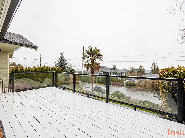 1115 Palmerston Ave — Photo 18
