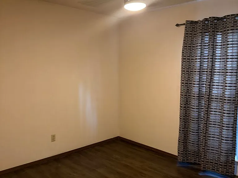 1503 M Cir — Photo 7