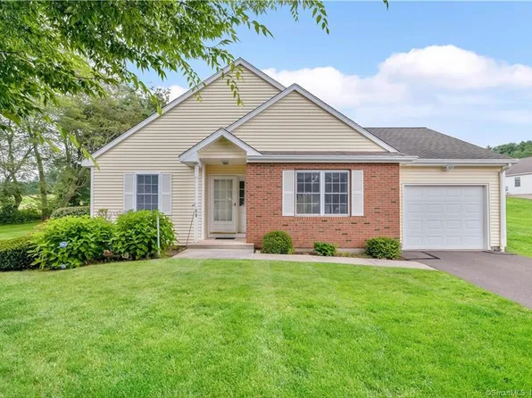 29 Oakview Place, Vernon, CT 06066