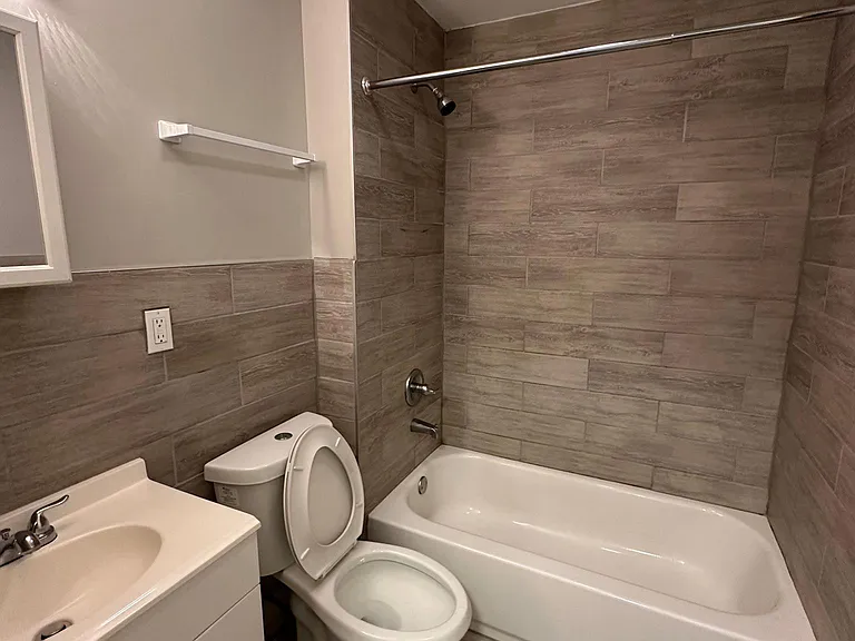 156 Bull Hill Ln #B7 — Photo 6