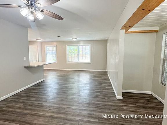 5th image of 4817 45th St