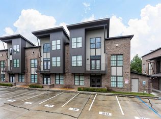 333 E Boyd Dr #19, Baton Rouge, LA 70808