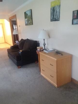 2nd image of 112 Daire Ln